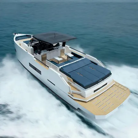 Marina & Yacht דירה